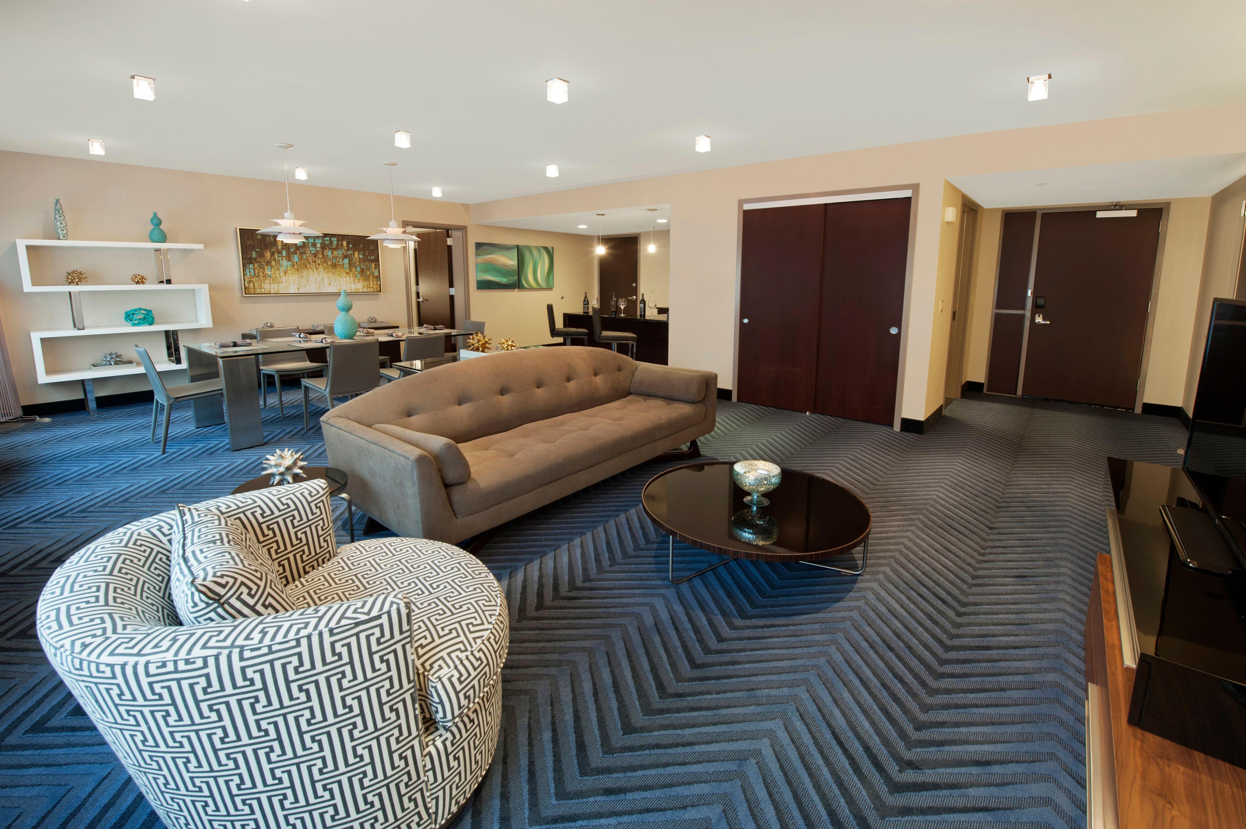 Crowne Plaza - Conference Center By Ihg