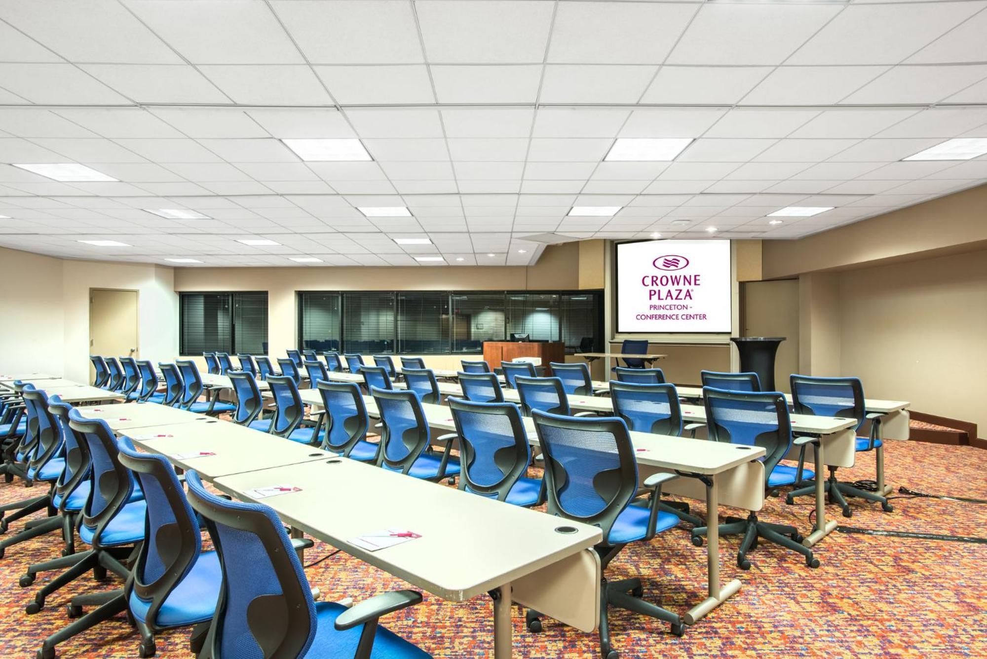 Crowne Plaza - Conference Center By Ihg Hotel Princeton