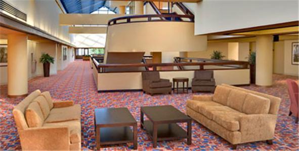 Hotel Crowne Plaza - Conference Center By Ihg