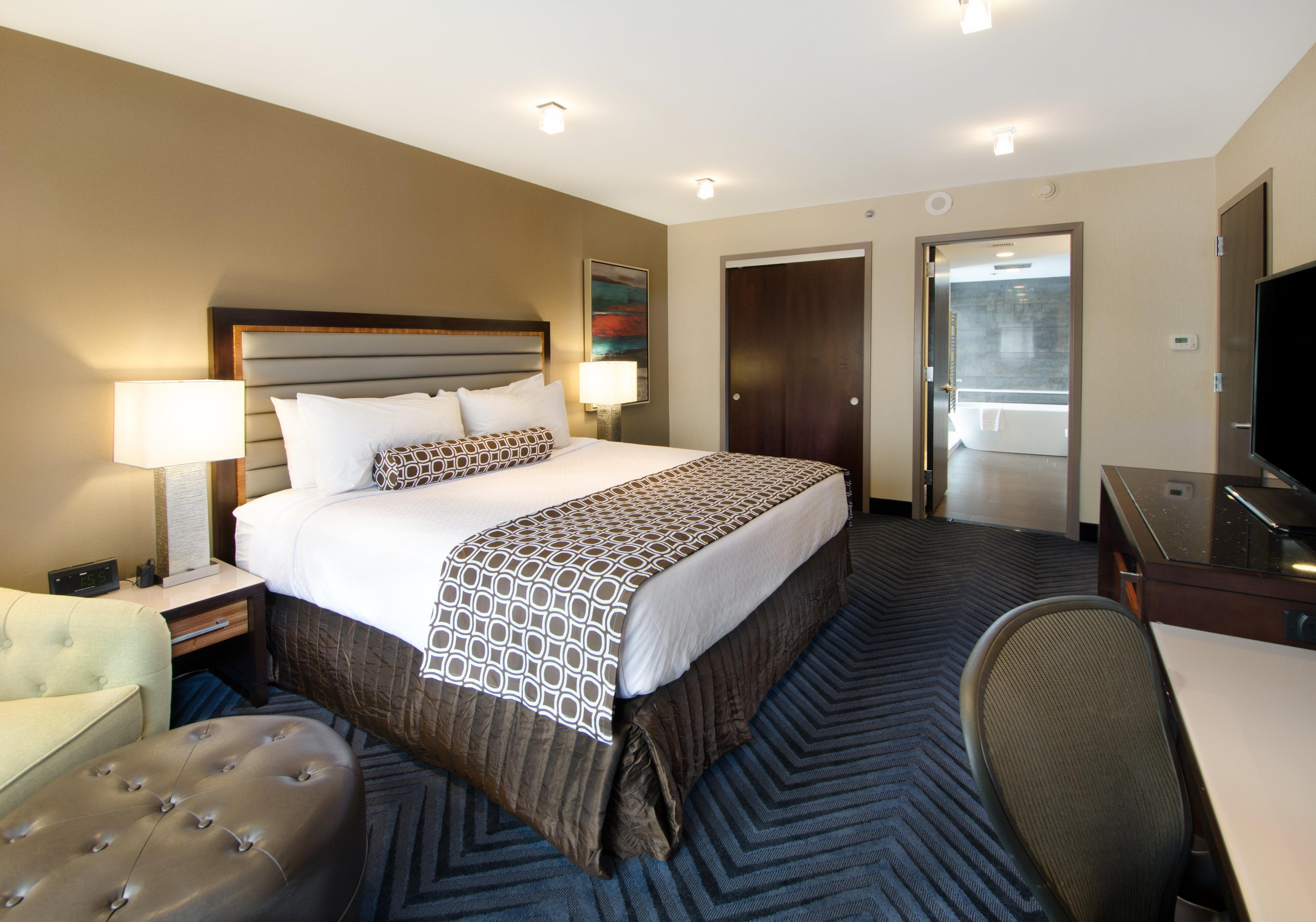 Crowne Plaza - Conference Center By Ihg Hotel 4*