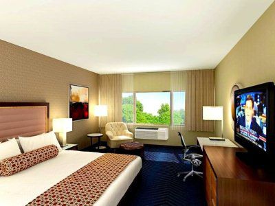 Crowne Plaza - Conference Center By Ihg
